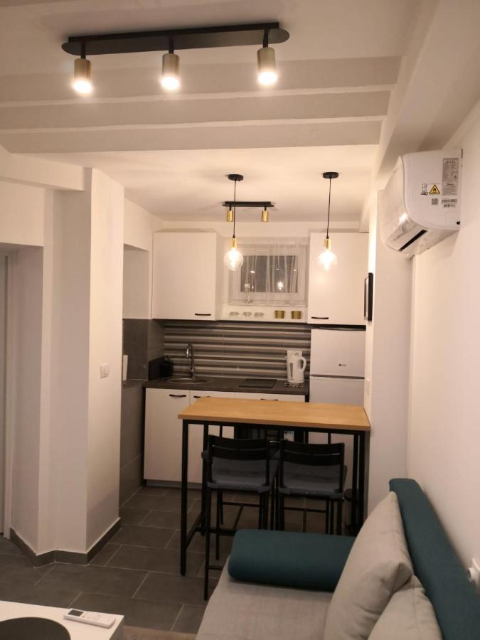 Bibi Zahumska Apartman Belgrado Exterior foto